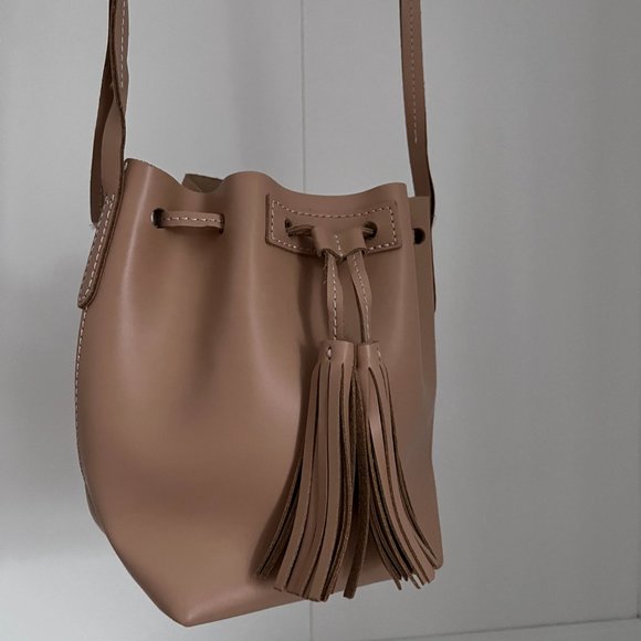 J .Crew mini leather bucket bag Style E8032 - Picture 7 of 8